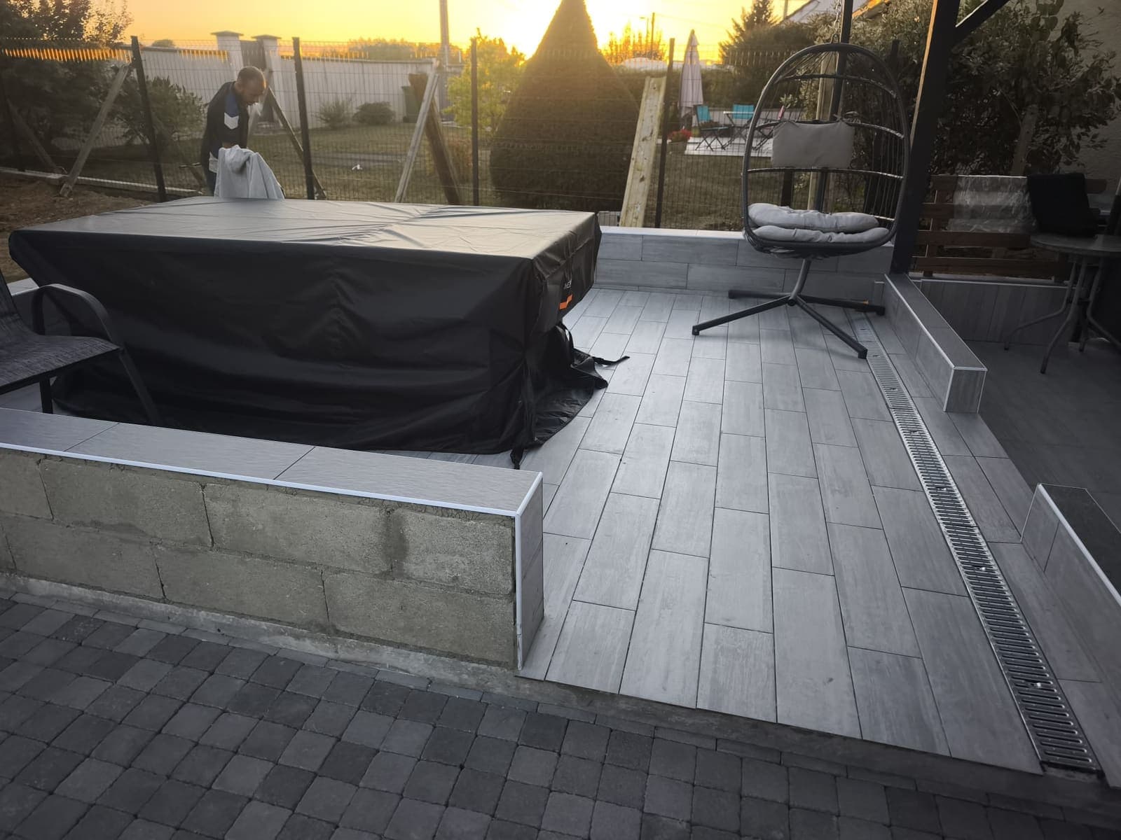 Carrelage, terrasses & clôtures